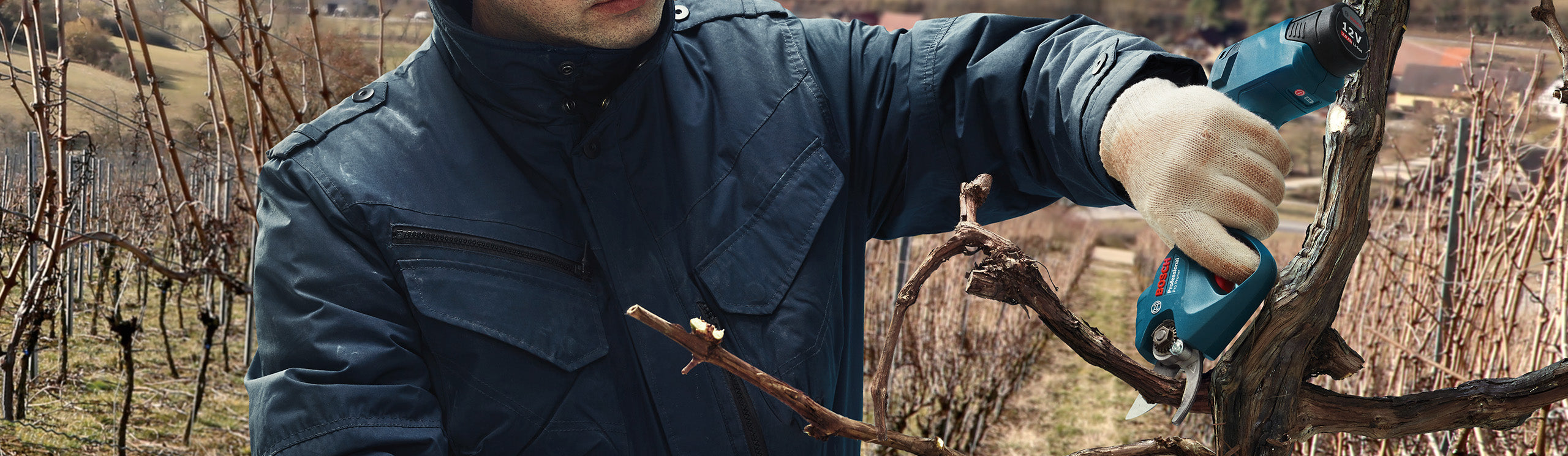 Akumulátorové nůžky