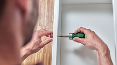 Stubby Bit Ratchet Screwdriver + 6 Bits