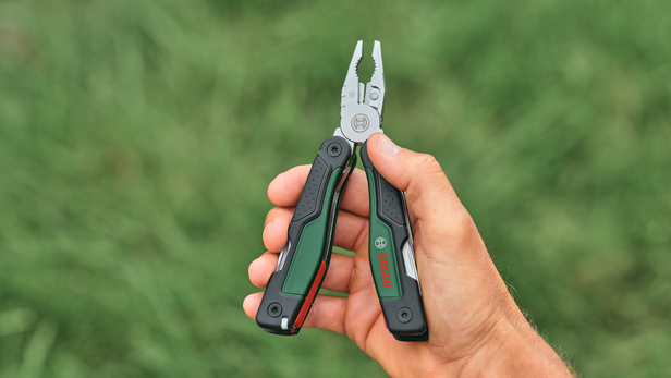 16-in-1 Multitool
